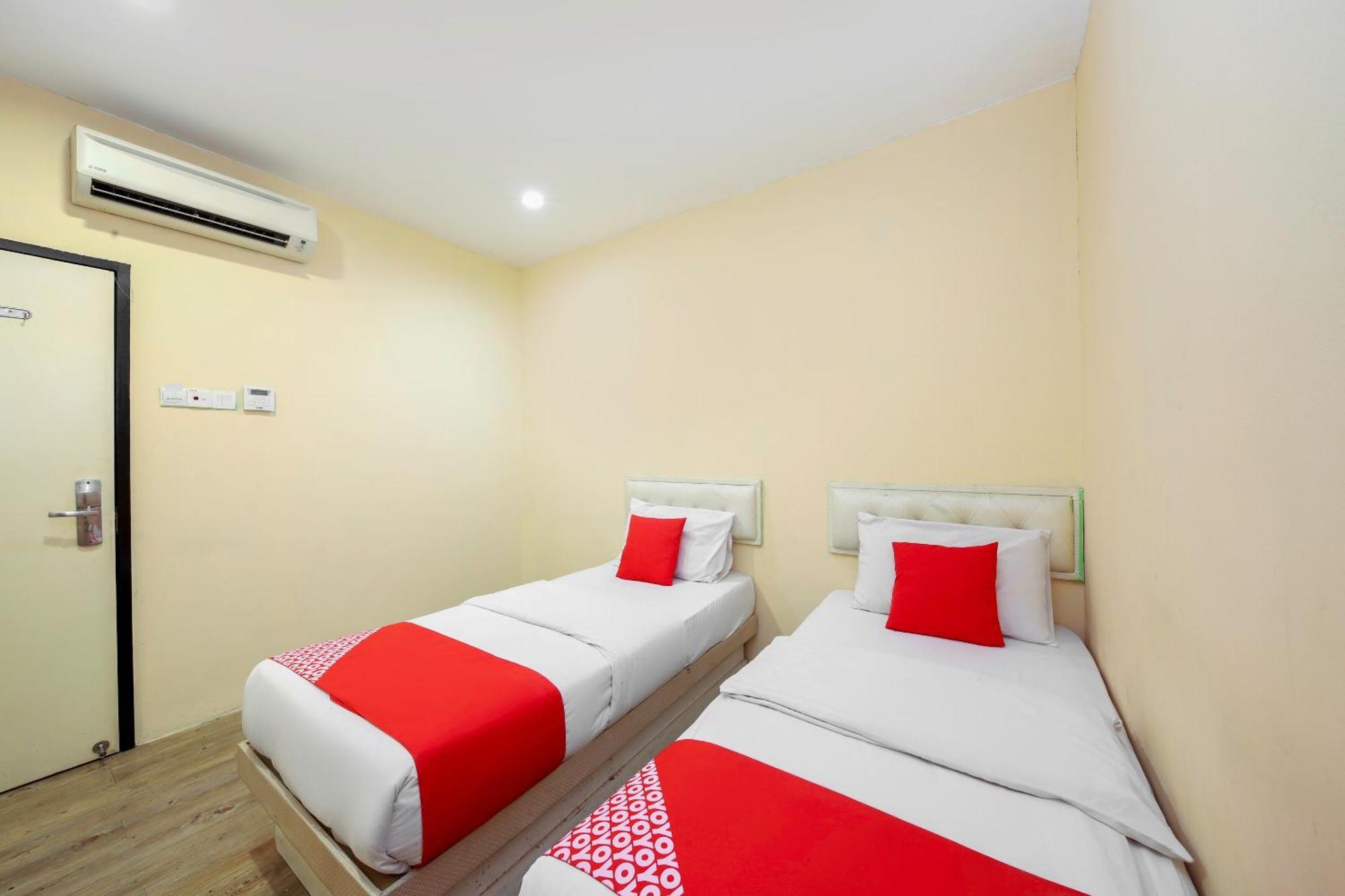 Oyo 479 The Green Hotel Ampang  Kültér fotó