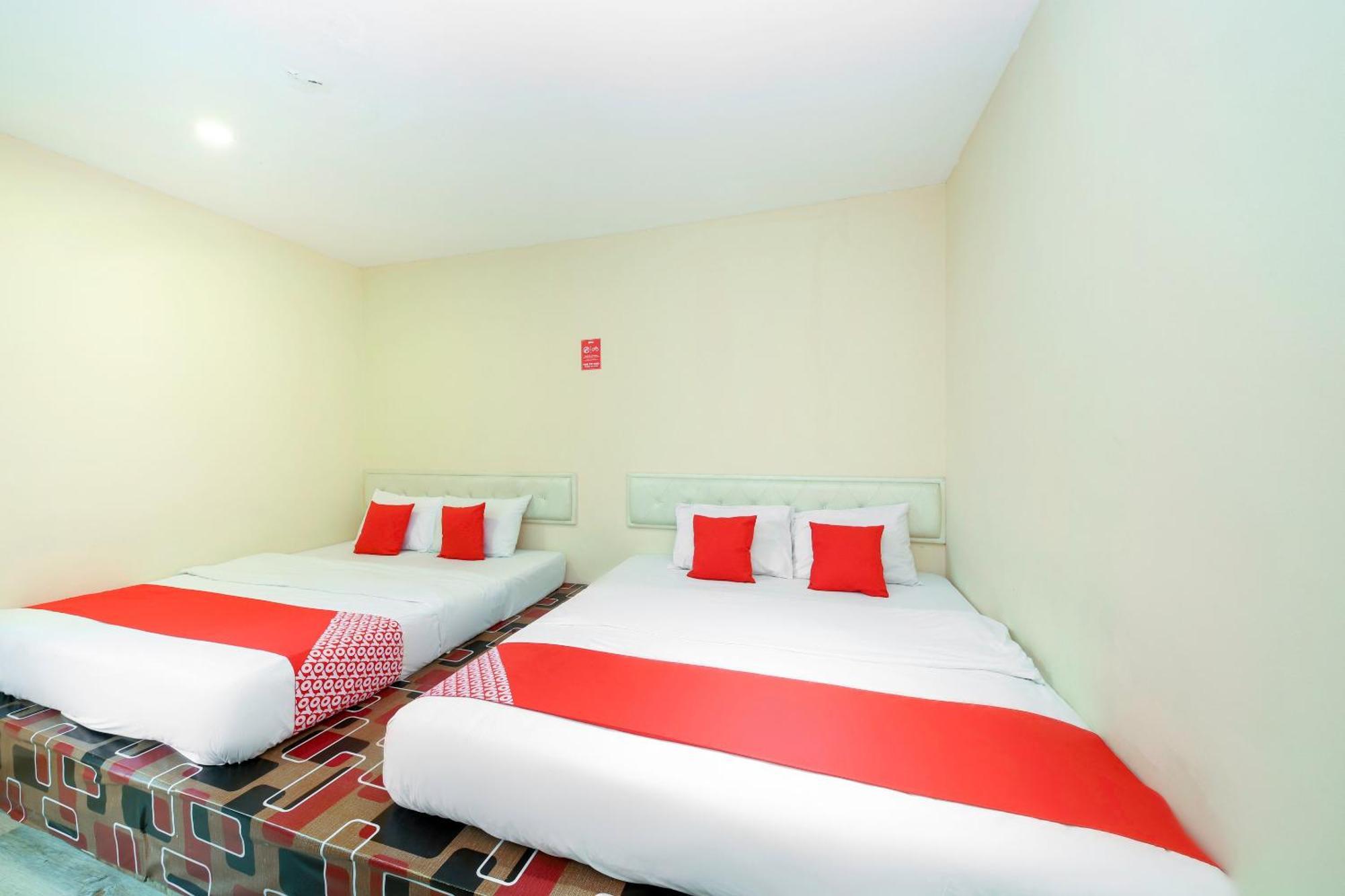 Oyo 479 The Green Hotel Ampang  Kültér fotó