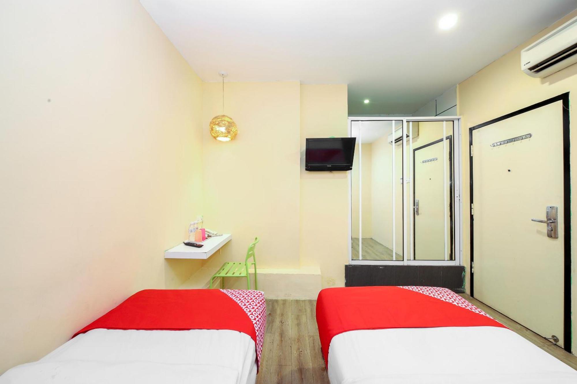 Oyo 479 The Green Hotel Ampang  Kültér fotó