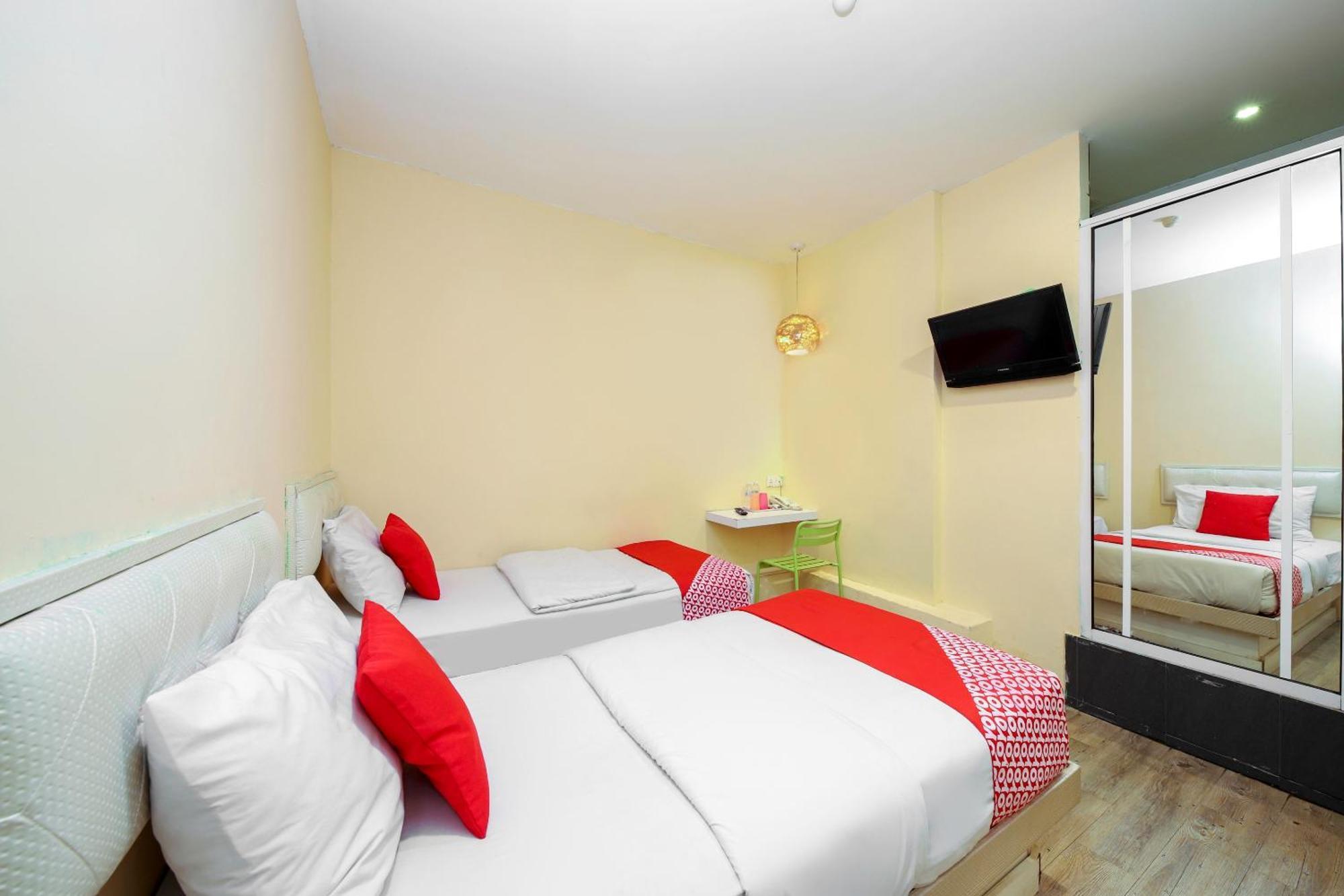 Oyo 479 The Green Hotel Ampang  Kültér fotó