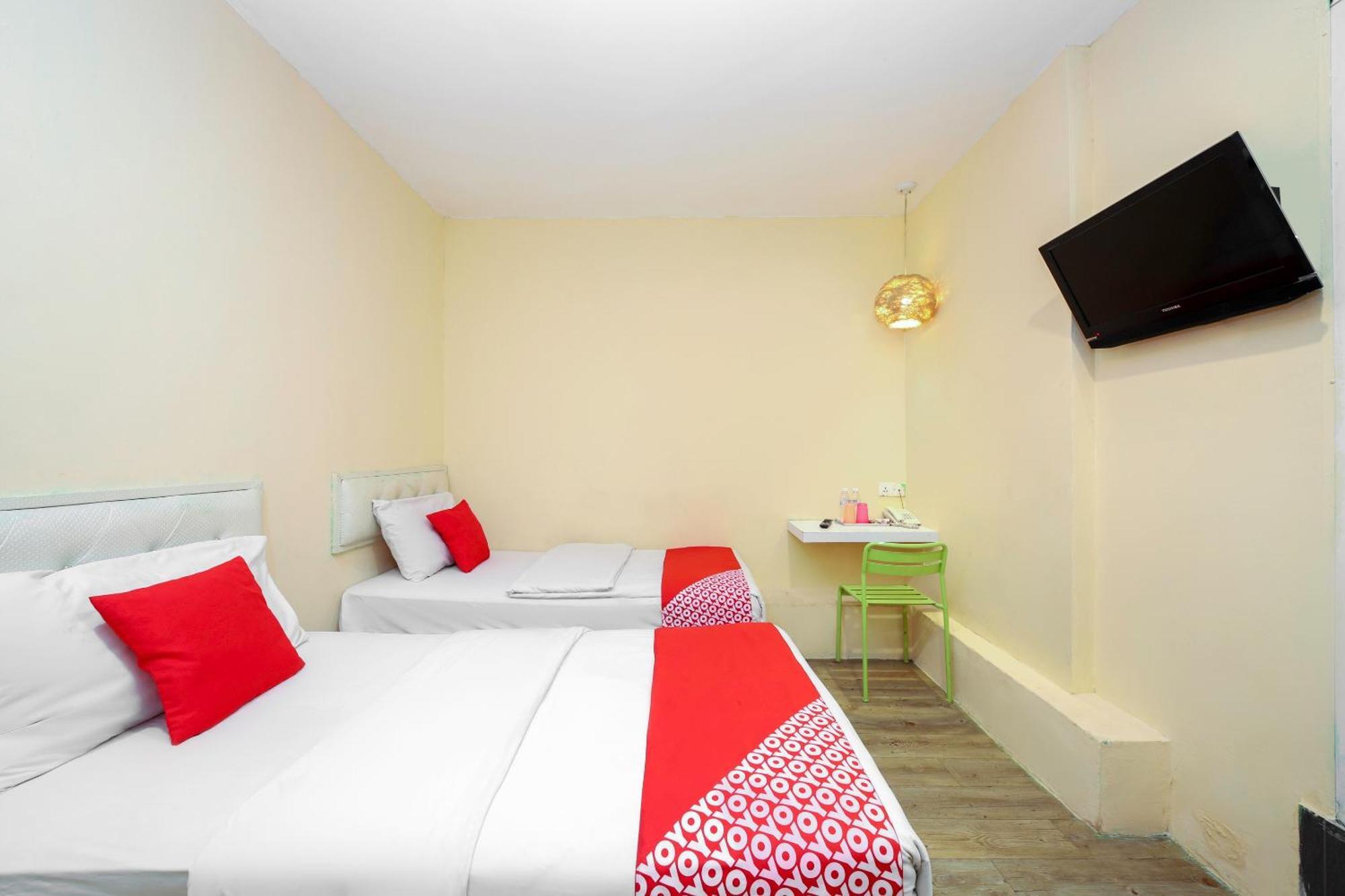 Oyo 479 The Green Hotel Ampang  Kültér fotó