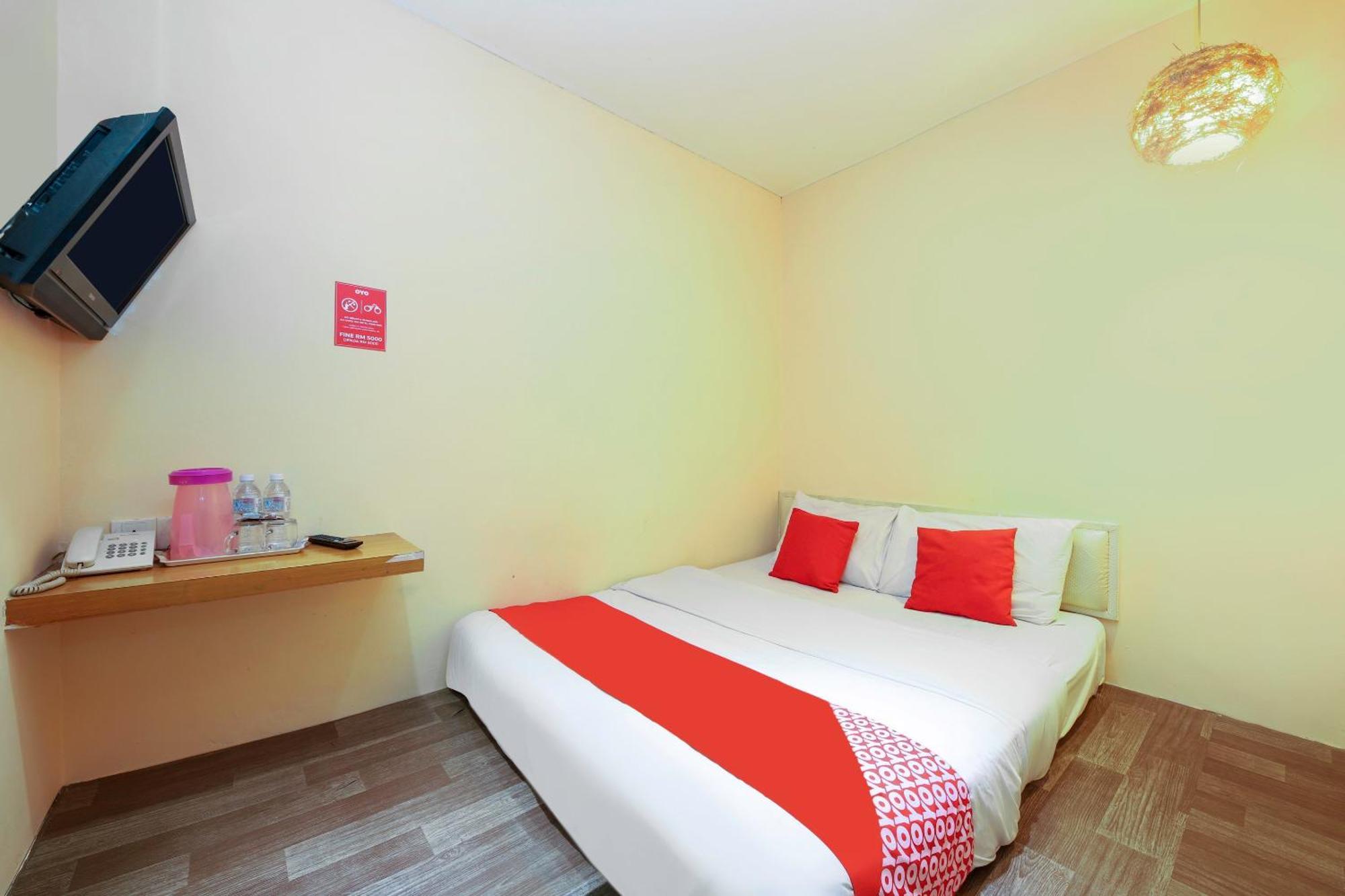 Oyo 479 The Green Hotel Ampang  Kültér fotó