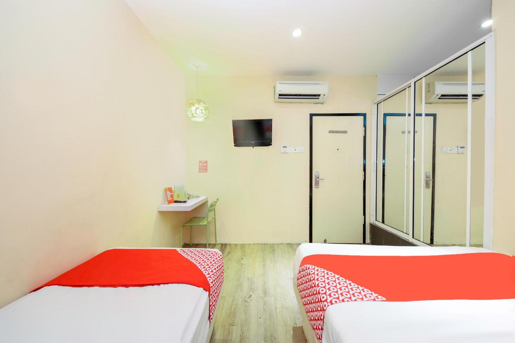 Oyo 479 The Green Hotel Ampang  Kültér fotó