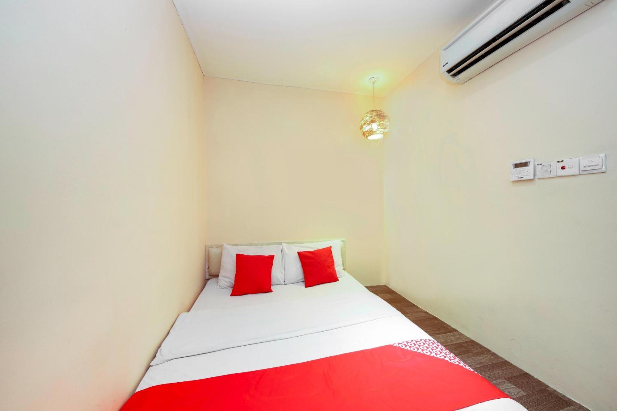 Oyo 479 The Green Hotel Ampang  Kültér fotó