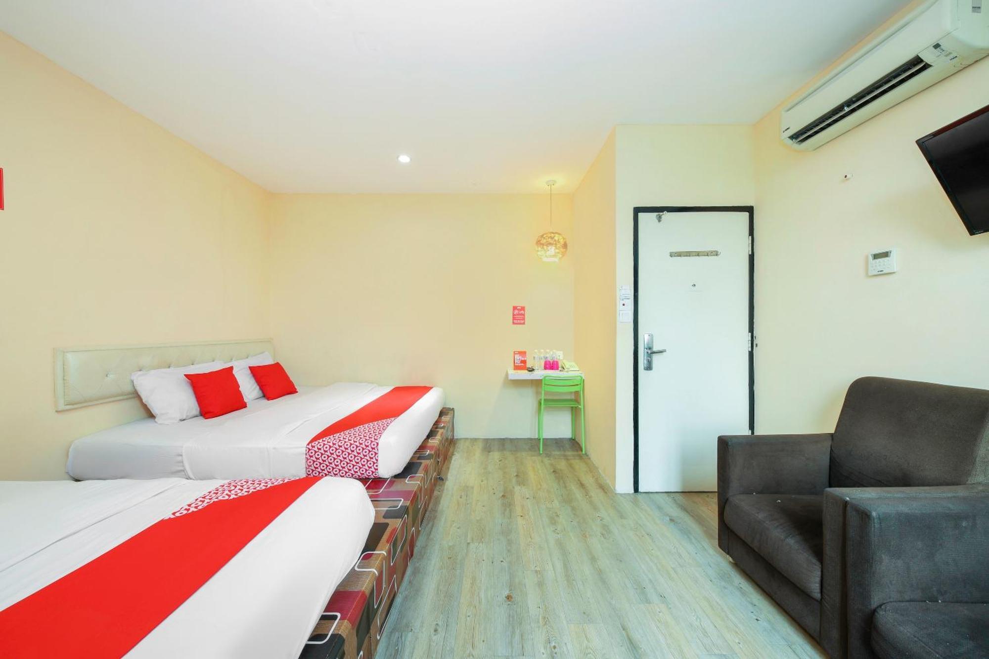 Oyo 479 The Green Hotel Ampang  Kültér fotó